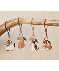 genten ワクワクチャーム 茶白ハチワレ