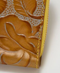 TOPKAPI 【TREASURE TOPKAPI】ローズエンボス ツヤ レザー ラウンドファスナー 二つ折り財布/パスポート対応