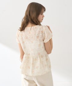 earth music&ecology フラワープリント刺繍ブラウス