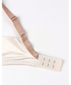 Wing ブラジャー バストを高い位置でキープ 谷間メイク 着やせシルエット 【8000シリーズ】 Gカップまで対応 大きいサイズ PB8000 ウイング／ワコール