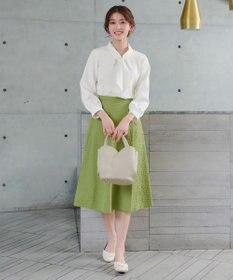 Tiaclasse L ふくれジャガードタックフレアスカート