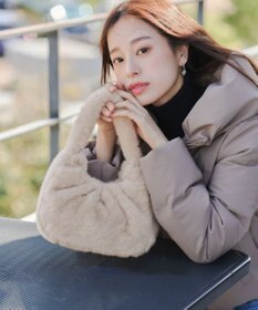 Tiaclasse 【安田美沙子さん着用】フェイクファーバック