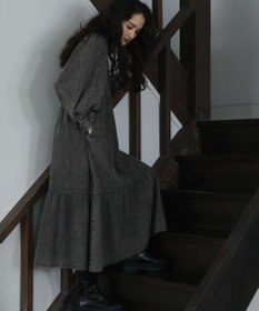 Green Parks ■ＥＳＣＡＲ　デニムピンタックカフスワンピース