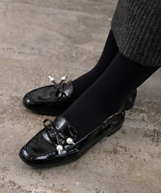 nouvelleRobe Oū 【本革・高反発】Square スクエアトゥ パール付きモカシン