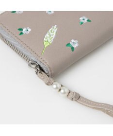 UNBILLION ペルケ perche / ボタニカルフラワー刺繍ラウンドパームフィットウォレット