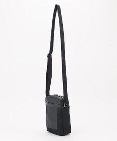 Y'SACCS 小西真奈美×Y'SACCS コンビスクエアショルダーバッグ