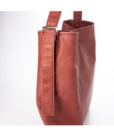 UNBILLION カシュカシュ cachechche / ウォッシュ加工ベルトショルダー