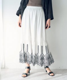 YECCA VECCA アイレット刺繍ギャザーフレアスカート