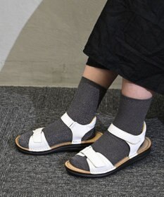 Pointer 本革 甲幅調整 超軽量マジックテープ付きサンダル