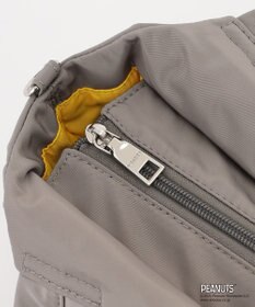 Y'SACCS SNOOPYデザイン サイドギャザー2wayトート　Sサイズ(レインボー）