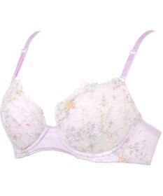 Wing 【マッチミーブラ】　ブラがわたしに合わせてくれる　バストの左右差や個々のバストの状態に対応　ウイング／ワコール　KB2003