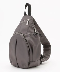 Y'SACCS 【Y’SACCS vous et】フロントファスナークロスボディバッグ