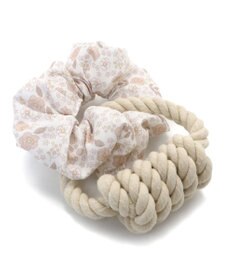 PET PARADISE ペットパラダイス 引っ張り シュシュ トイ  《 花柄 / ドット柄 》