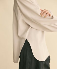 #Newans 【洗濯機可】シャーリングカフスパウダリーブラウス