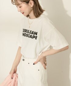 AMERICAN HOLIC BoldロゴプリントTシャツ