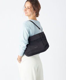 LA BAGAGERIE 多収納ナイロン2WAYショルダー