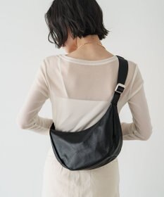 russet ＜ブランド人気No.1ショルダー＞ソフトレザーラウンドショルダーバッグ(CE-1326-WEB)