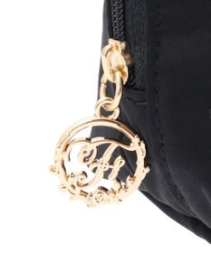 Maison de FLEUR サテンリボンラウンドポーチ