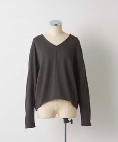 TOQUE 〈大草直子さんアドバイザー〉ロイヤルベビーアルパカ×タンギスコットン 裏毛 Vネックトップス