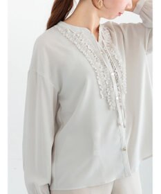 Te chichi フロントフリルキーネックブラウス