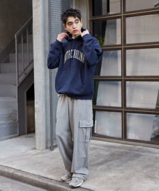 WEGO 【ユニセックス着用ITEM】ワッペンロゴパーカー