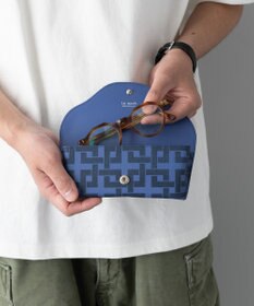 MIYABIYA La quoh with kirakaracho 角つなぎ プリントレザー 眼鏡ケース