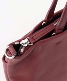 Y'SACCS イザック　イタリアンシープマルチウェイトートバッグ