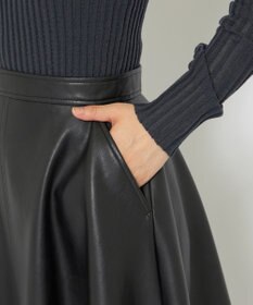 uncrave 【手洗い可】ウォッシャブルエコレザー スカート（uncrave WHITE）