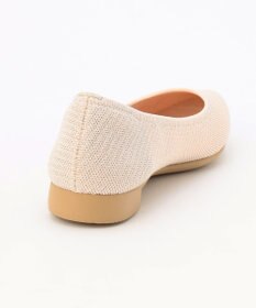 steppi フォルムフィット ポインテッド パンプス