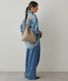 IACUCCI ルオータ ワンハンドルトート ALCE