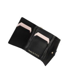 Maison de FLEUR ロンバスキルトリボンウォレット