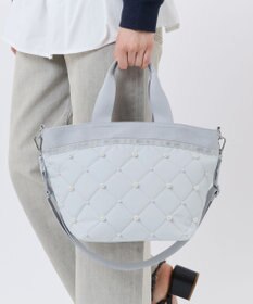 LeSportsac BUCKET TOTE W PEARLS/ミストグレーパール