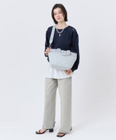 LeSportsac BUCKET TOTE W PEARLS/ミストグレーパール