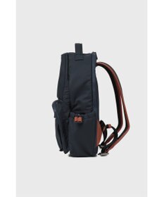 DAKS 軽量ナイロン×レザー ハウスチェックディテール PC収納バックパック