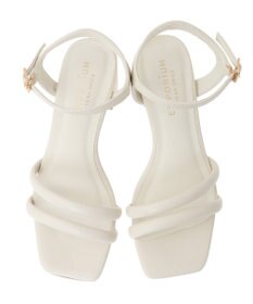 Green Parks ＥＴＳ．スクエアトゥアンクルストラップサンダル