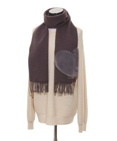 MOONBAT 【WEB限定】フルラ (FURLA)エコファー付きマフラー 無地×ハート　ウールマフラー ロゴプレート付き