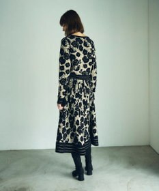 GRACE CONTINENTAL フローラルラメニットトップ