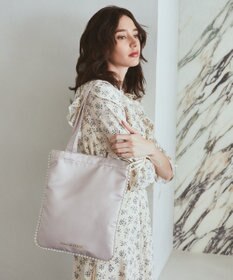 Maison de FLEUR サテンパールブレードトートバッグ
