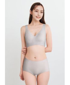 WACOAL 【GOCOCi ゴコチ】 ノンワイヤーブラ まるでつけていないような着ごこち 上向きで立体的なバストシルエット ブラトップ ハーフトップ レディース CGG536 /ワコール