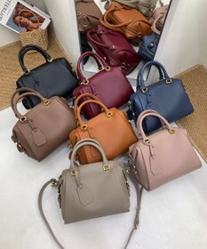 style code [Lyrss]牛革　ボストンバッグ