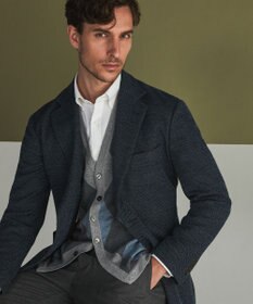 GOTAIRIKU 【家庭洗濯可能】イタリア糸 ハイゲージ ベスト