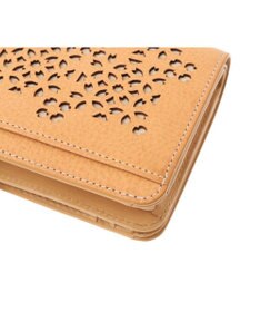 genten フラッターカットワーク 二つ折り財布