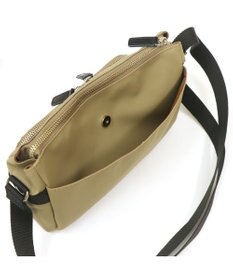 Regalo Felice 【軽量 / お財布機能付き / 防水】ショルダー / REGALO