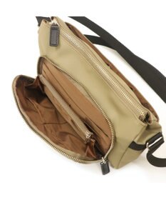 Regalo Felice 【軽量 / お財布機能付き / 防水】ショルダー / REGALO