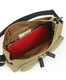 Regalo Felice 【軽量 / お財布機能付き / 防水】ショルダー / REGALO