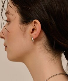 Phoebe 〈金属アレルギー対応〉パフメタルピアス　シルバー/ニッケルフリー