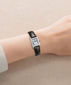 CITIZEN 【電池交換不要】ヴィンテージ調の小ぶりなスクウェアウオッチ EG2790-12A