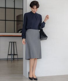 23区 【吸水速乾/UVケア/防シワ性】バックサテンアムンゼン ボウタイ付き 2WAY ブラウス