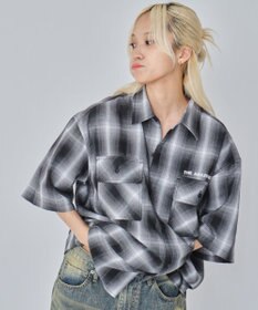 WEGO 【ユニセックス着用ITEM/MLサイズ展開】イラストオンブレチェックシャツ（SS）
