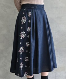 muuc 〈コットン×リネン〉〈高品質なドライタッチ生地〉〈遠州織物の工場で織られた上質な生地〉野小花刺繍 ウエスト後ろゴムあり 裏地あり ギャザースカート